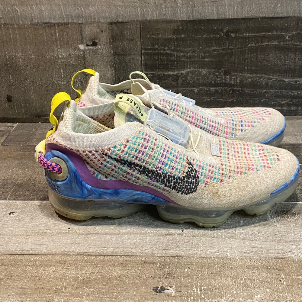 Nike Air VaporMax 2020 Flyknit Pure Platinum Multi Color CJ6741-001 Women Size 9 - Picture 3 of 11